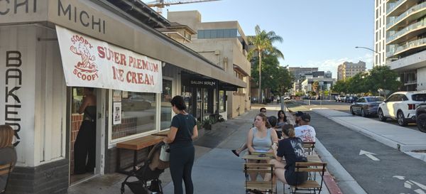 Michi Michi Baking Collective by null