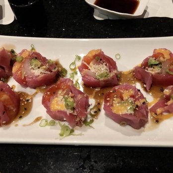 Izakaya Sushi K - Red blossom roll. AMAZING!! - Sushi Bars Near Me - Simi Valley, California