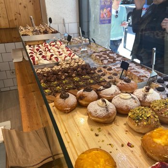 Demasié - Patisserie/Cake Shop Near Me - Barcelona, B