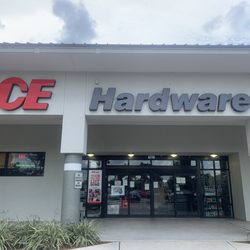 Greenacres Ace Hardware - Outside