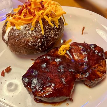 Texas Roadhouse - Grilled BBQ Chicken - Steakhouses Near Me - Miami, Florida Texas Roadhouse - Grilled BBQ Chicken - Steakhouses Near Me - Miami, Florida