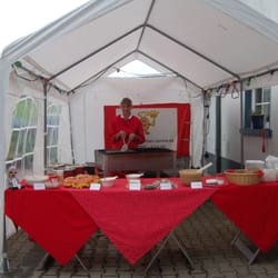 ReibekuchenPartyService