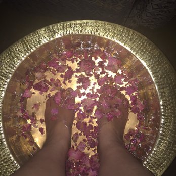 桃花源沐足 - Rose foot bath - Massage Near Me - Hong Kong, HK 桃花源沐足 - Rose foot bath - Massage Near Me - Hong Kong, HK