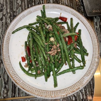 Mott 32 - Sautéed string beans with wagyu beef - Chinese Near Me - Vancouver, British Columbia Mott 32 - Sautéed string beans with wagyu beef - Chinese Near Me - Vancouver, British Columbia