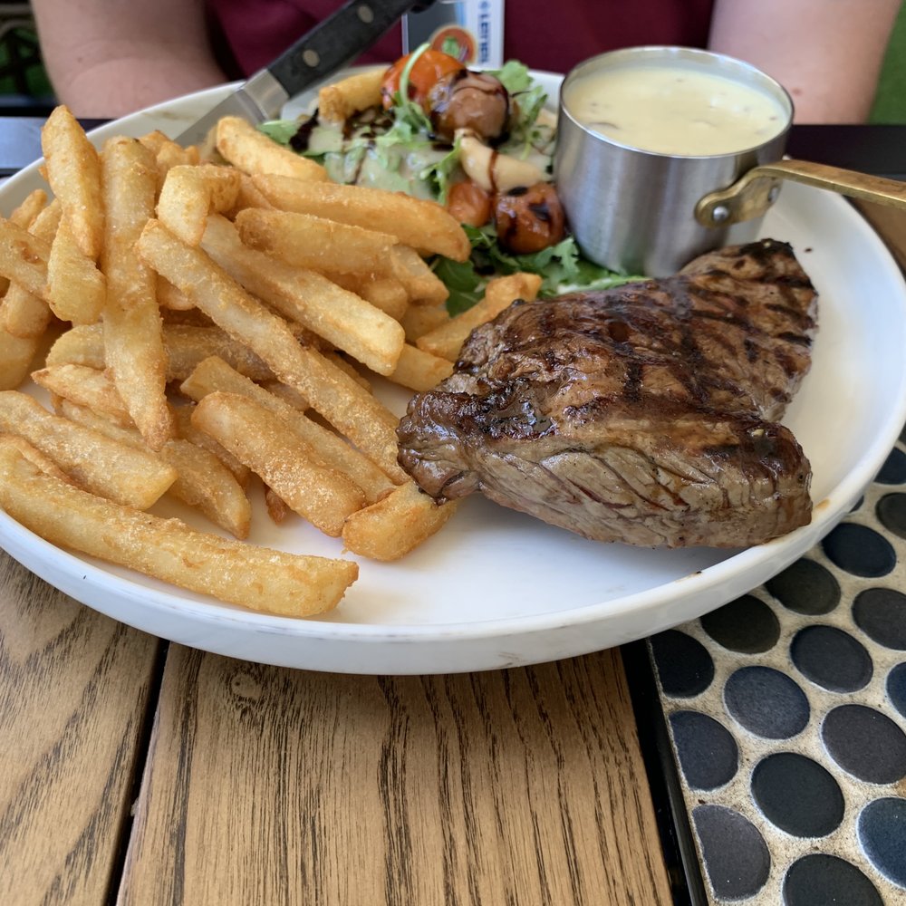 The Orchard Tavern - Bars Near Me - Chatswood, NSW