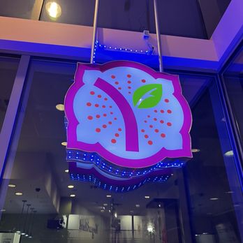 Yogurtland - Delicious yogurt with great flavor options. Spicy Strawberry Watermelon sorbet was great. - Ice Cream & Frozen Yogurt Near Me - Claremont, California Yogurtland - Delicious yogurt with great flavor options. Spicy Strawberry Watermelon sorbet was great. - Ice Cream & Frozen Yogurt Near Me - Claremont, California