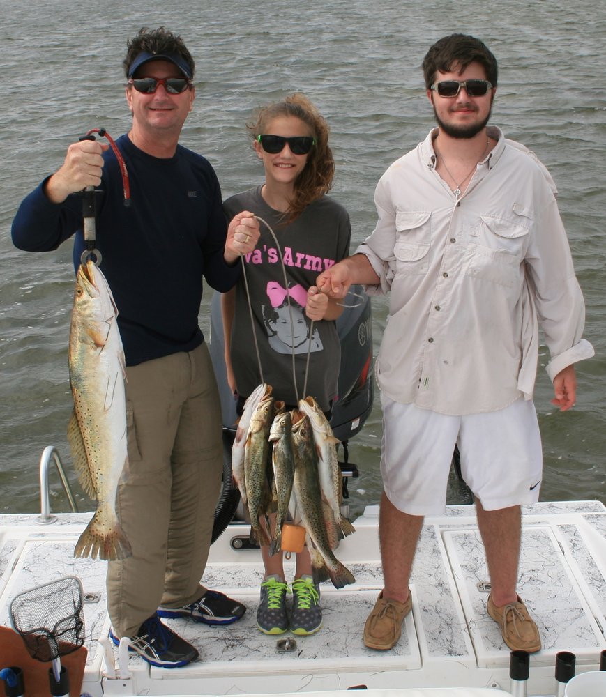 Rockport Guides & Charters Logo