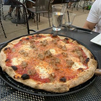 Panino's Pizzeria - New Haven pizza - Pizza Near Me - Park Ridge, Illinois Panino's Pizzeria - New Haven pizza - Pizza Near Me - Park Ridge, Illinois