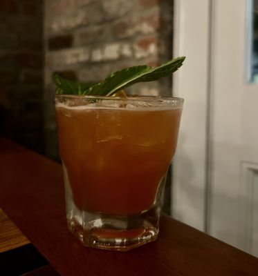 Palm&Pine by null