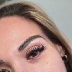 Ferien Umali - Brows and Lashed