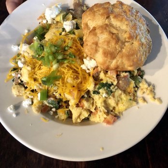 B Matthews Eatery - Veggie Scramble - New American Near Me - Savannah, Georgia