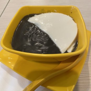 UC Dessert - F08. Sesame Paste with Tofu Pudding - Desserts Near Me - Oakland, California