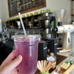 Convive Coffee Roastery - Blue Bellini Iced Tea