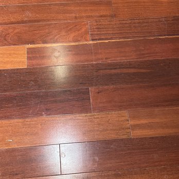 Helping Hand Movers Naples - Scratched newly finished floors - Movers Near Me - Naples, Florida Helping Hand Movers Naples - Scratched newly finished floors - Movers Near Me - Naples, Florida