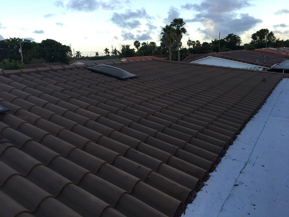 Slide of Yes Roofing Construction