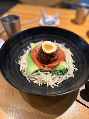 Moto Ramen by null