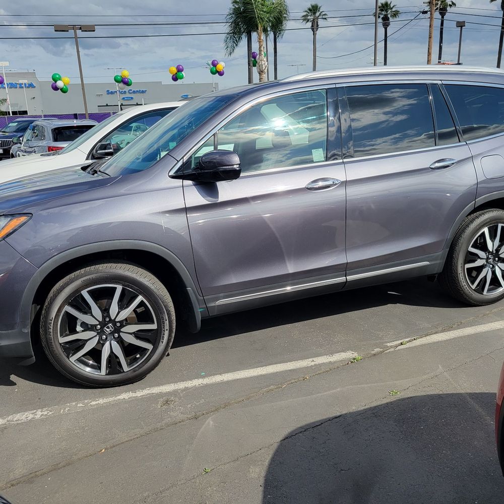 Roberts Auto Sales - What a beauty! - Car Dealers Near Me - Modesto, California Roberts Auto Sales - What a beauty! - Car Dealers Near Me - Modesto, California