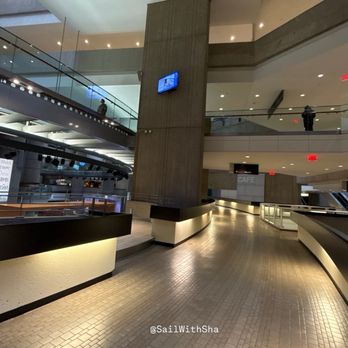 GMRenCen - Shopping Centers Near Me - Detroit, Michigan
