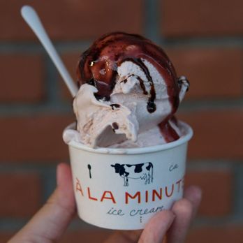 à la minute - Strawberry Balsamic - Ice Cream & Frozen Yogurt Near Me - Redlands, California à la minute - Strawberry Balsamic - Ice Cream & Frozen Yogurt Near Me - Redlands, California