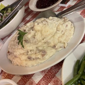 Buca di Beppo Italian Restaurant - Mashed potatoes - Italian Near Me - Orlando, Florida