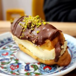 Saray Bakery - Eclair