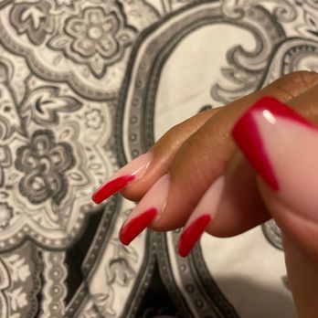 Encore Nail Bar - Sloppy artwork. - Nail Salons Near Me - Davenport, Florida Encore Nail Bar - Sloppy artwork. - Nail Salons Near Me - Davenport, Florida