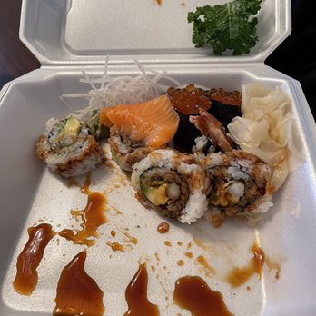 School Sushi - Japanese Near Me - Lexington, Kentucky