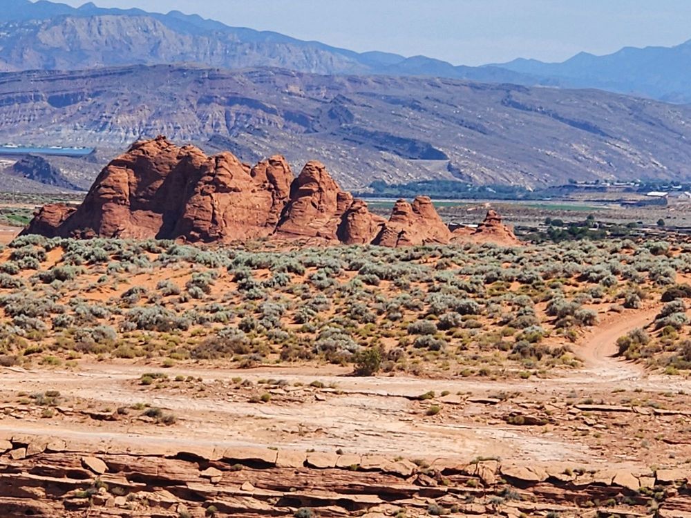 Red Rock Humvee Tour Logo