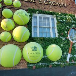 Rose & Crown - Rose & Crown turned out to be a NIGHTMARE with the Senior Management and Security being HYPOCRITES!