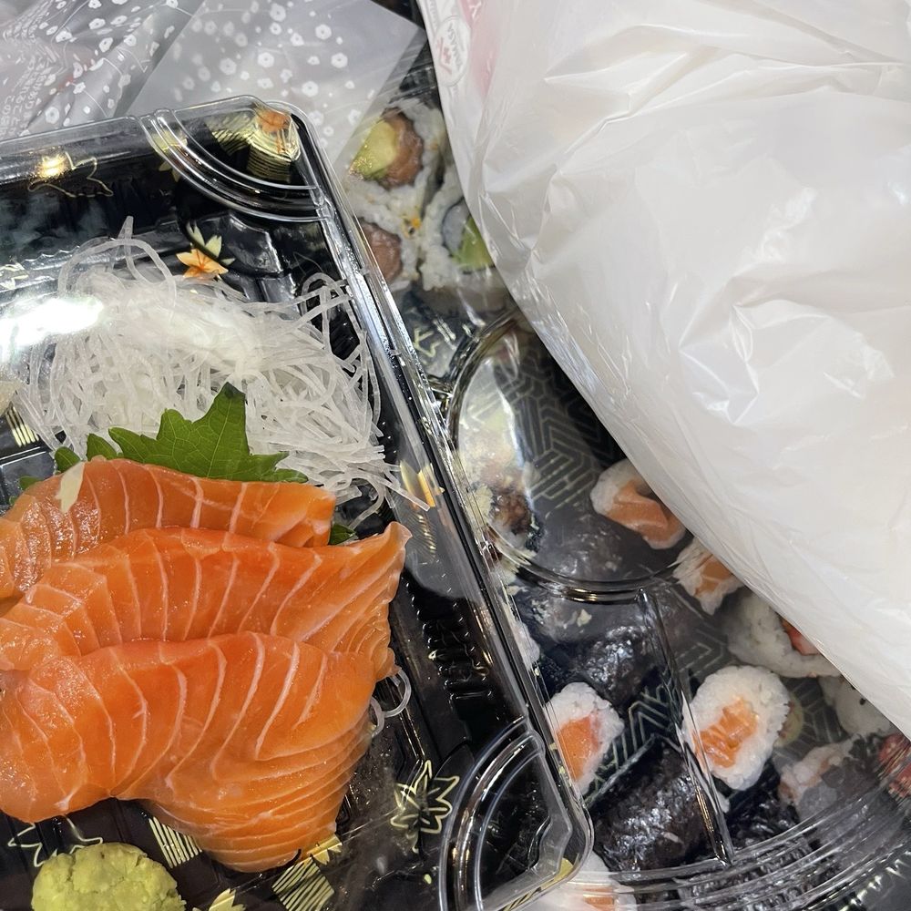 Kusshi - Sushi Bars Near Me - Vienna, Virginia Kusshi - Sushi Bars Near Me - Vienna, Virginia