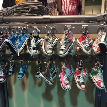 Converse - Key chains - Outlet Stores Near Me - Las Vegas, Nevada Converse - Key chains - Outlet Stores Near Me - Las Vegas, Nevada