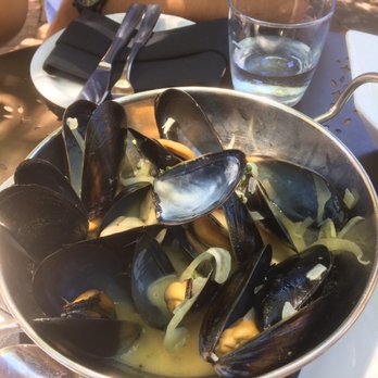 ROUX - Steamed salt spring island mussels (appetizer) - Tapas/Small Plates Near Me - Carmel Valley, California