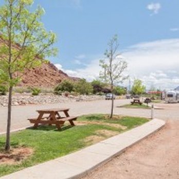 Sun Outdoors Arches Gateway - Campgrounds Near Me - Moab, Utah Sun Outdoors Arches Gateway - Campgrounds Near Me - Moab, Utah