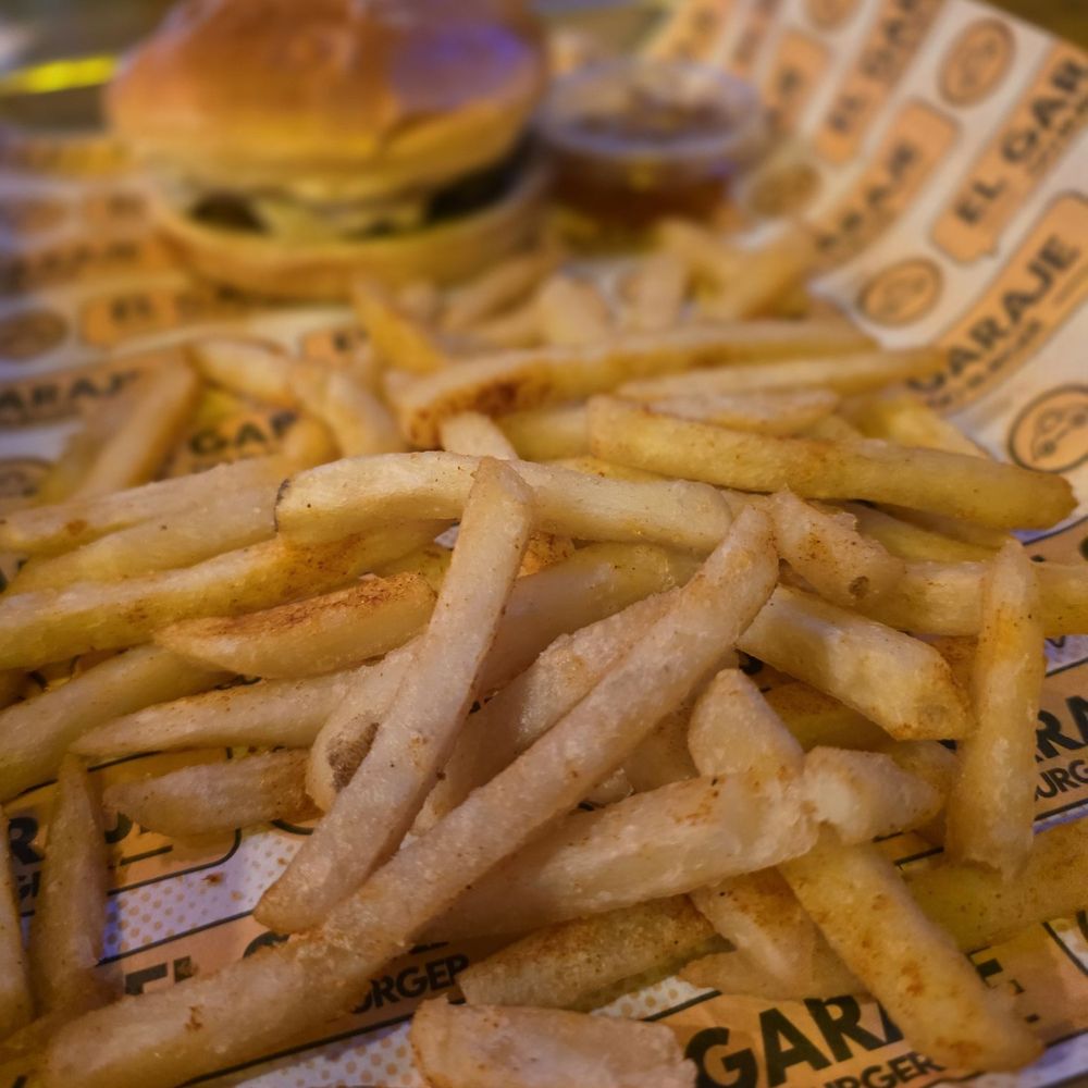 El Garaje Go Burger - Burgers Near Me - Miami, Florida El Garaje Go Burger - Burgers Near Me - Miami, Florida