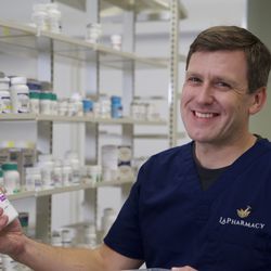 La Pharmacy
