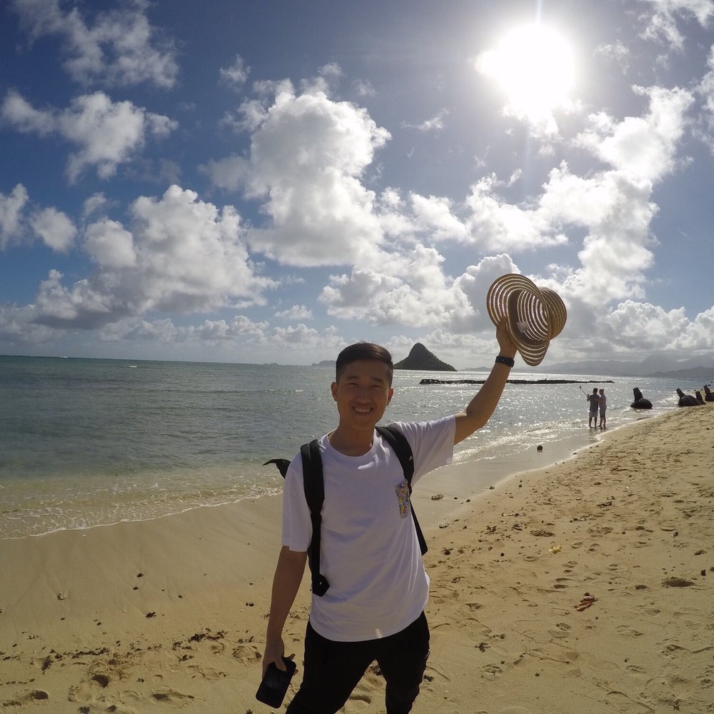 Go Tours Hawaii - Chinamans Hat - Bus Tours Near Me - Honolulu, Hawaii