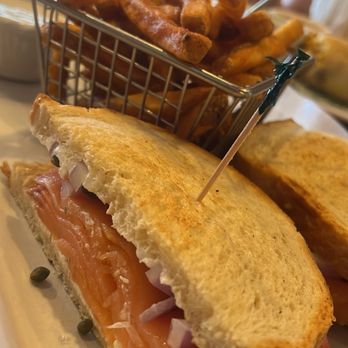 Farm Table - Breakfast & Brunch Near Me - Van Nuys, California Farm Table - Breakfast & Brunch Near Me - Van Nuys, California