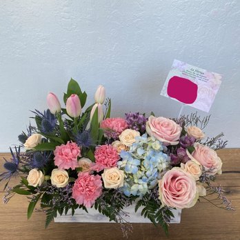 La Floriya - Pastel garden box - Florists Near Me - San Jose, California