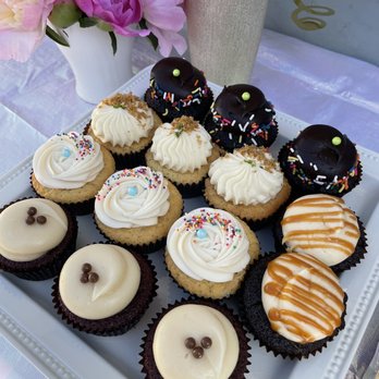 Cupcakin' Bake Shop - Key lime pie, red velvet, vanilla and chocolate - Bakeries Near Me - Berkeley, California