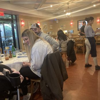 Citron Bistro - White table cloths - Breakfast & Brunch Near Me - Hobe Sound, Florida