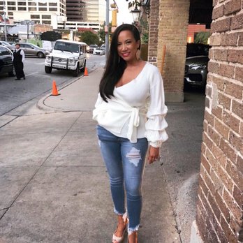 Bossa Captiva Boutique - Women's Clothing Near Me - Austin, Texas Bossa Captiva Boutique - Women's Clothing Near Me - Austin, Texas