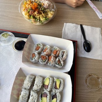 Poki Maki by Mr.7 - Tuna & scallop poke bowl, spicy tuna roll, tuna and avocado maki roll. - Japanese Near Me - Walnut, California Poki Maki by Mr.7 - Tuna & scallop poke bowl, spicy tuna roll, tuna and avocado maki roll. - Japanese Near Me - Walnut, California