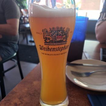 Haus Murphy's - Franziskaner Premium Weissbier Naturub - German Near Me - Glendale, Arizona