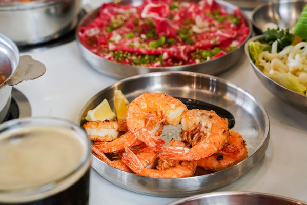 Mokkoji Shabu Shabu - Hot Pot by null