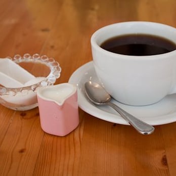 Cream Pot - Coffee & Cream - Breakfast & Brunch Near Me - Honolulu, Hawaii