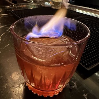 Bandits Burger & Dive - Cocktail Bars Near Me - New York, New York