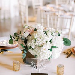 Wild Bunches Floral - Centerpiece