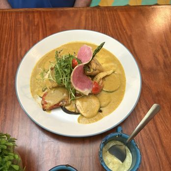 El Huerto del Edén - Chicken Curry - Salad Near Me - Cancún, ROO