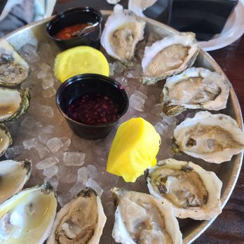 Fuller's Raw Bar - Oyster flight - Seafood Near Me - Hampton, Virginia Fuller's Raw Bar - Oyster flight - Seafood Near Me - Hampton, Virginia