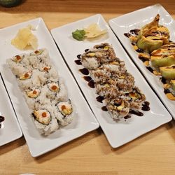 Kitchen 7 Asian Food & Sushi - Sushi was amazing!